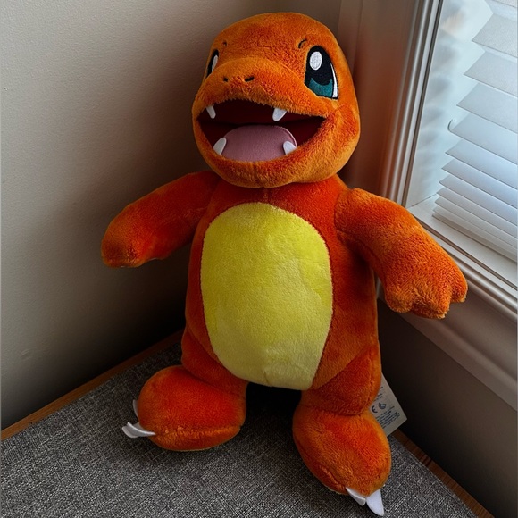 Build-A-Bear Pokémon Charmander Plush - Picture 1 of 2